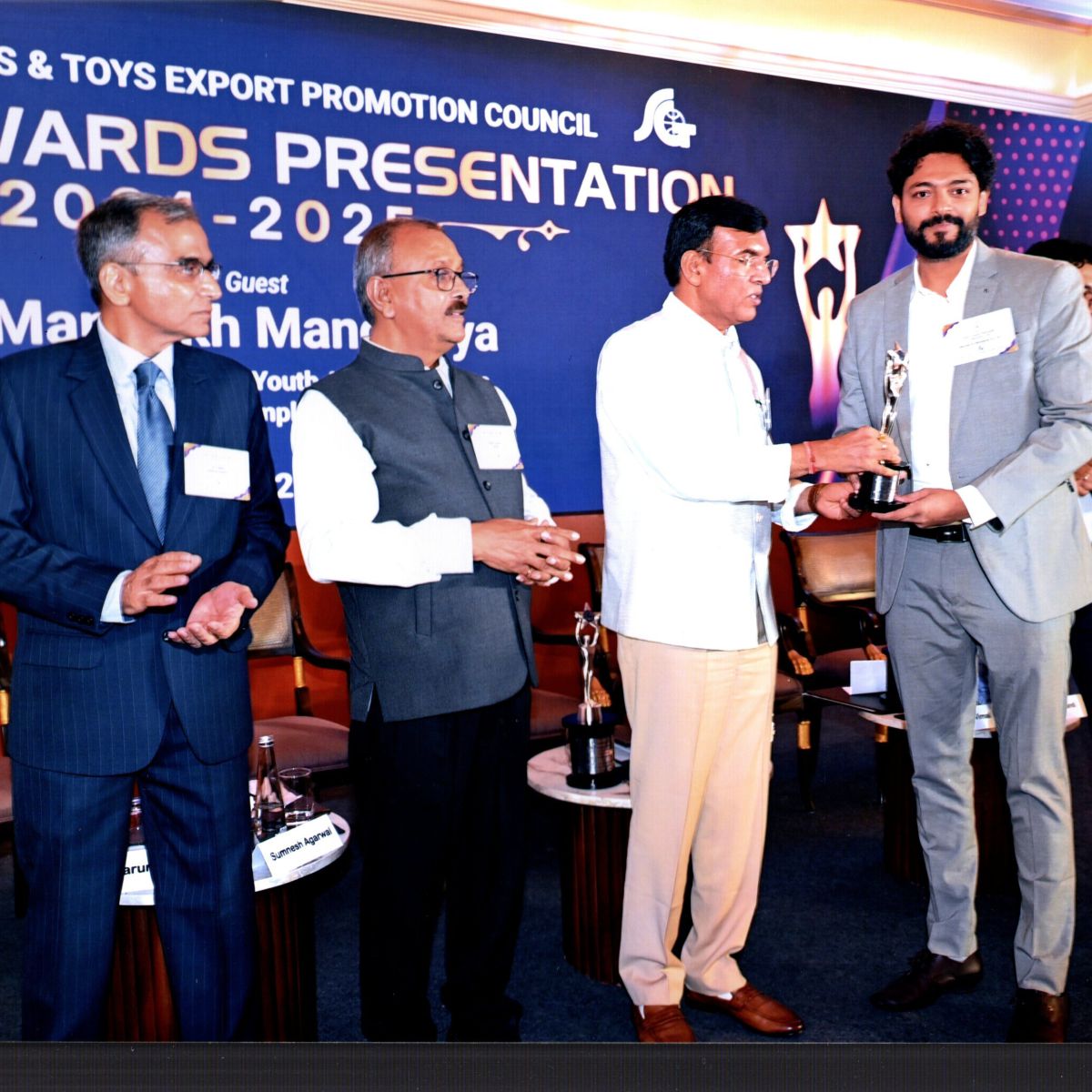 events & exhibitions 